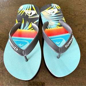 Quiksilver Kids Flip Flops. Blue/Black/Orange/Yellow. Size Big Kid 4/5.